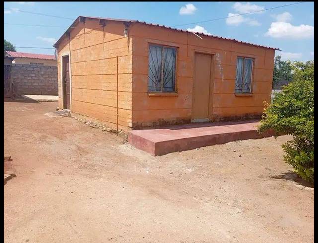 2 BEDROOM HOUSE FOR SALE IN KATLEHONG SOUTH